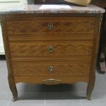 441 3280 CHEST OF DRAWERS